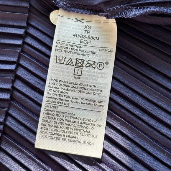 Banana Republic Womens Top Size XS Blue Satin Pleated Off Shoulder Elegant 18780 - Picture 7 of 8